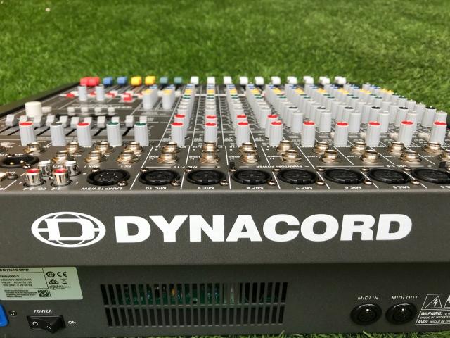 Bàn Mixer DYNACORD D1000