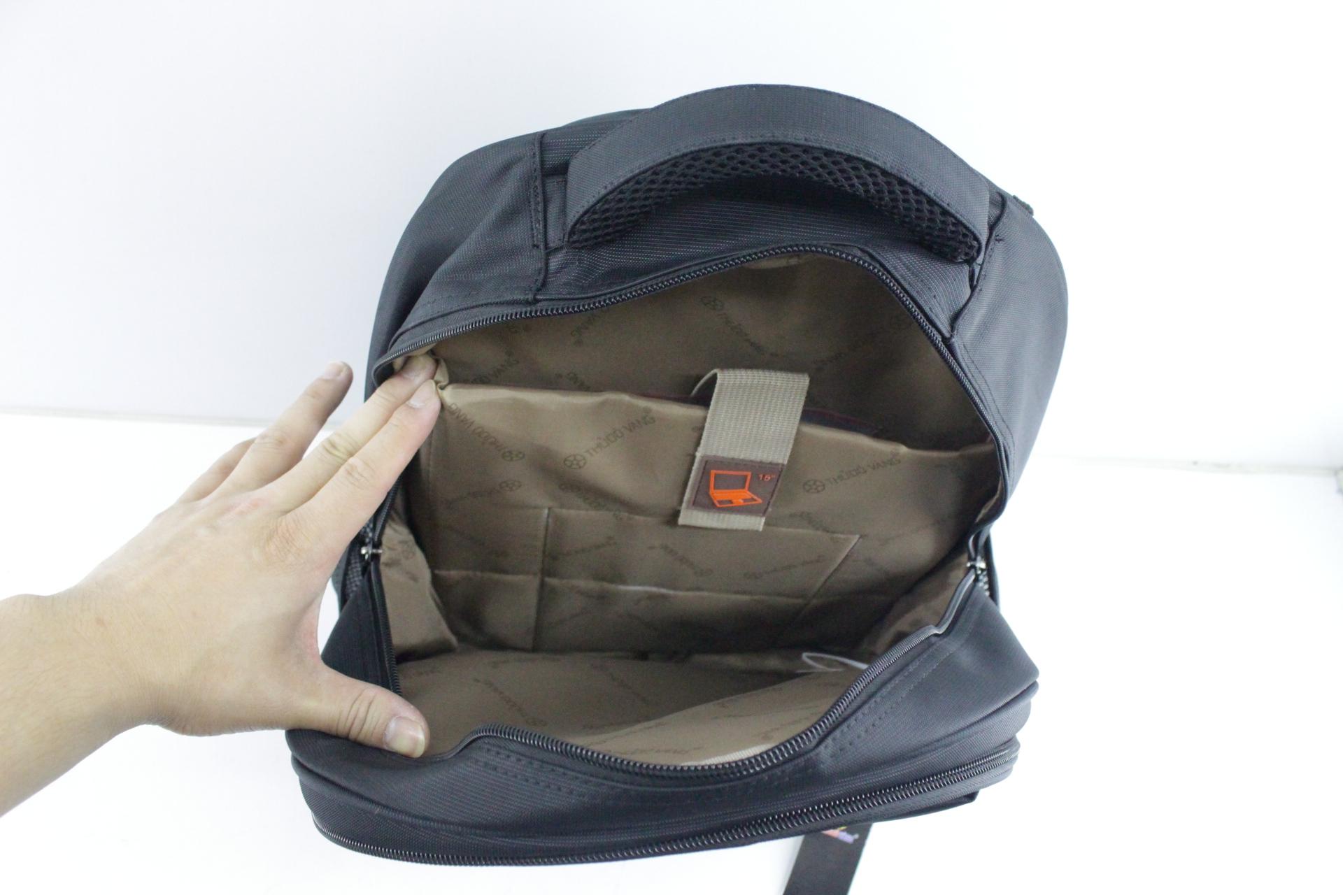 BA LÔ THỦ ĐÔ VÀNG CỠ TRUNG BL-057 (Đen)