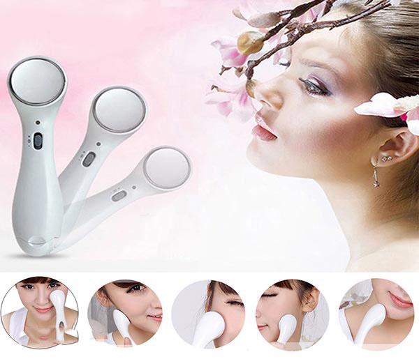 Máy massage mặt bằng ion cầm tay