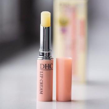 [Mẫu mới] Son Dưỡng Mềm Môi DHC Nhật Bản - 1.5g - TITIAN