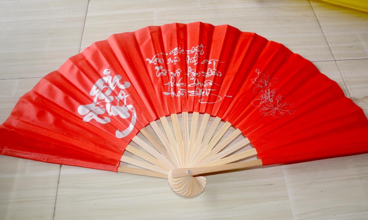 Quạt vải viết chữ thư pháp-Nhiều cỡ