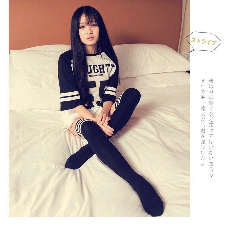 Tất ĐÙI kẻ cổ phong cách