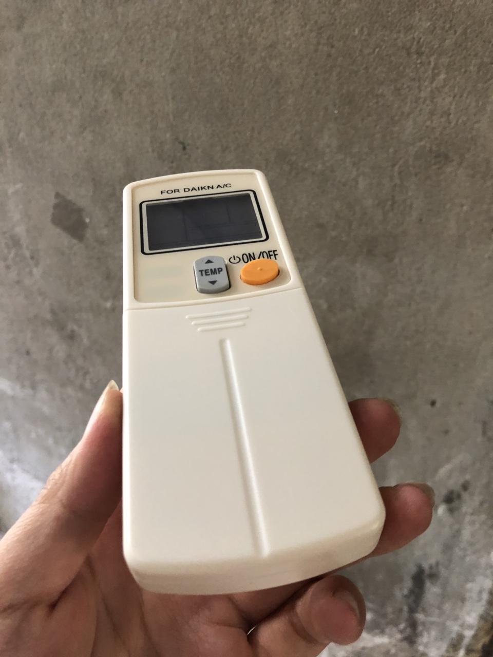 điều khiển điều hòa DAKIN  2 chiều