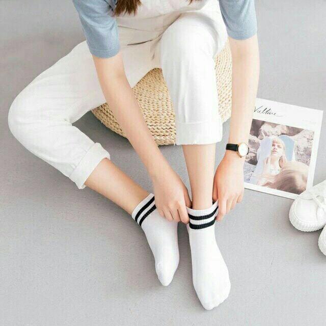 vớ (tất) 2 sọc Thể Thao Hàn Quốc