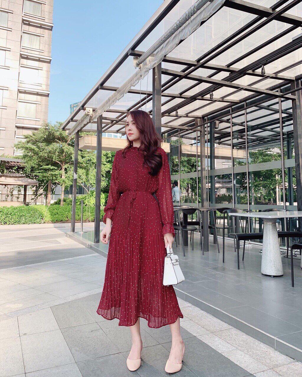 ĐẦM CHẤM BI TAY DÀI  HÀNG QUẢNG CHÂU CAO CẤP