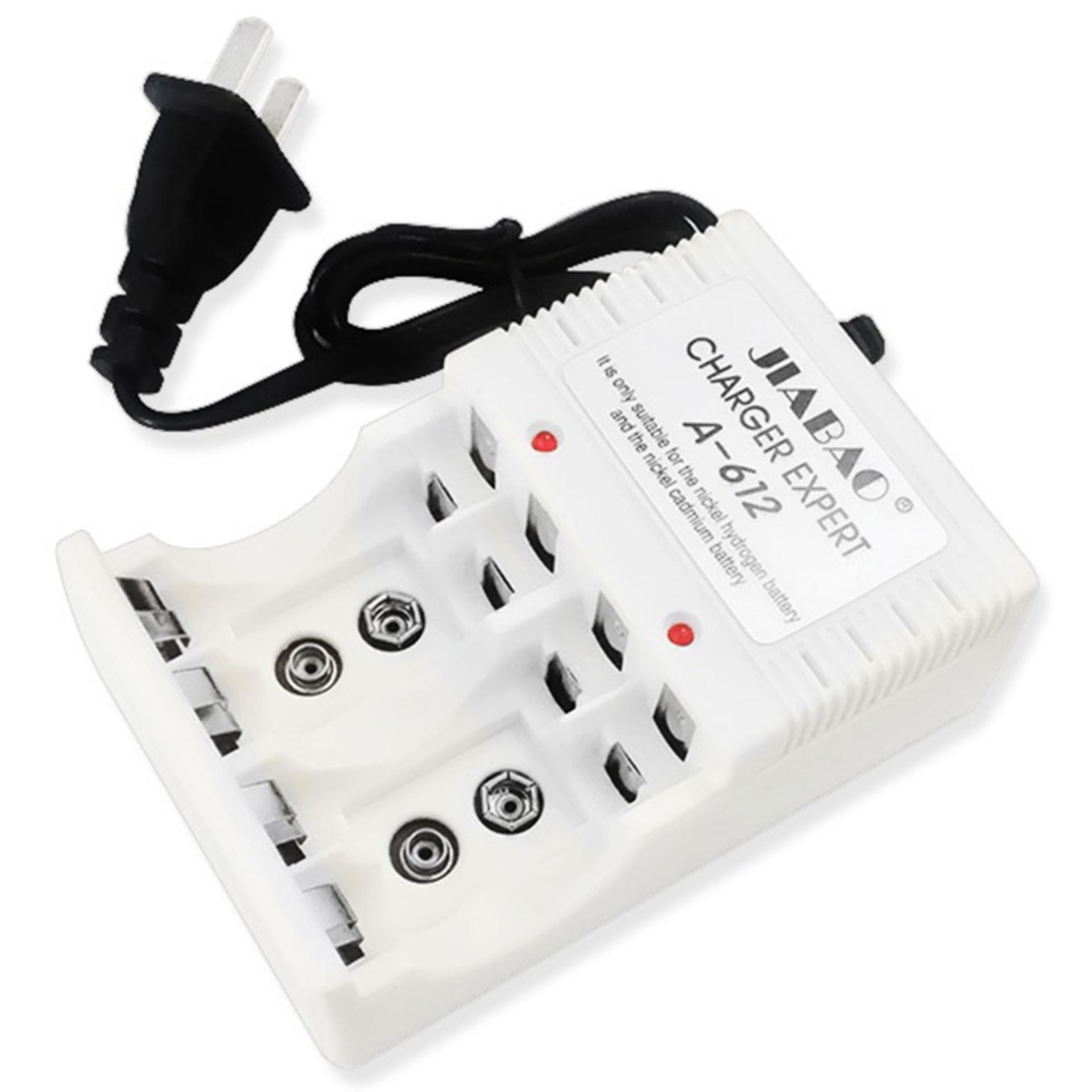 Sạc pin đa năng pin AA + AAA