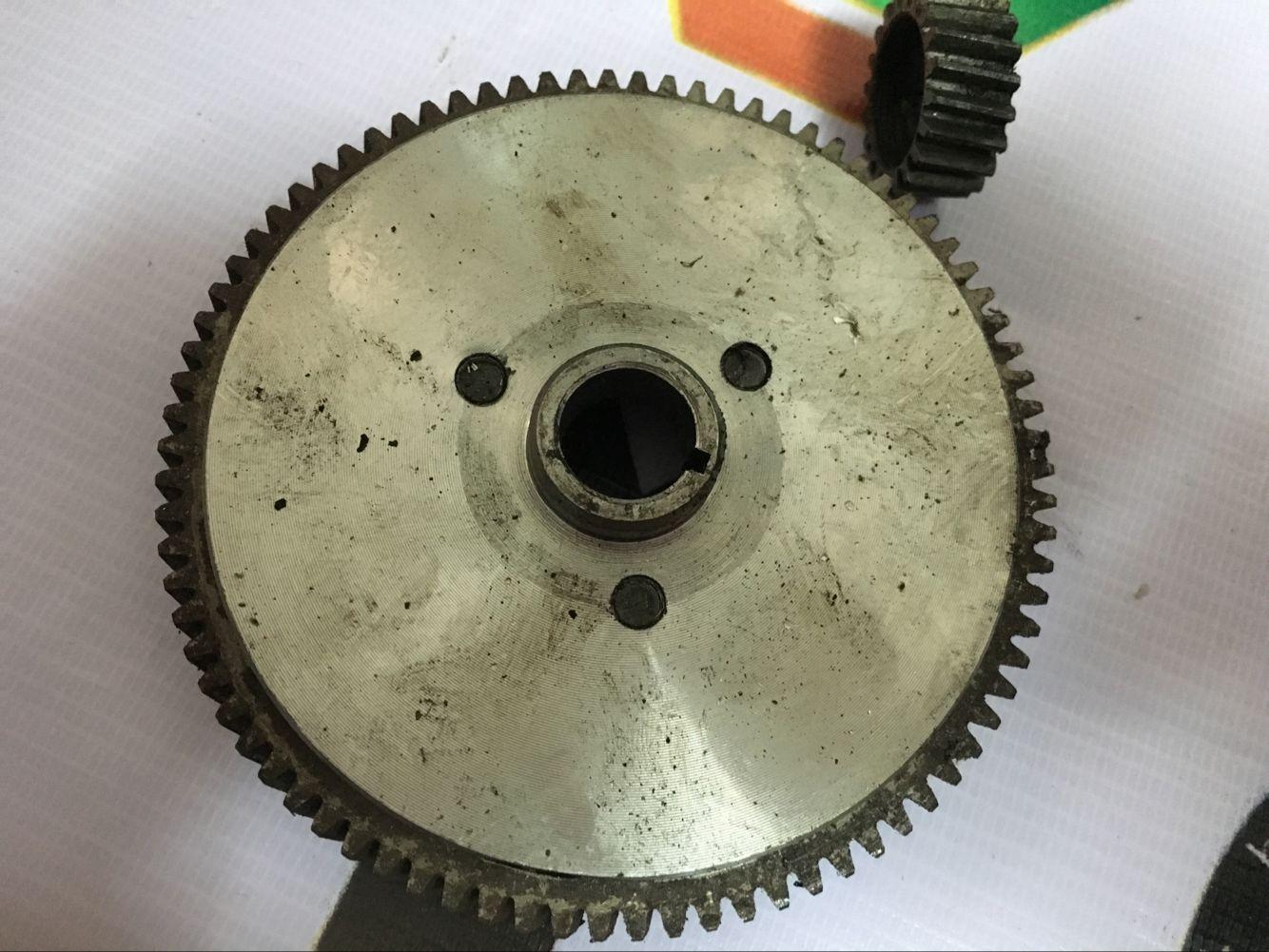 Bộ bánh răng côn động cơ xe đạp 2 thì