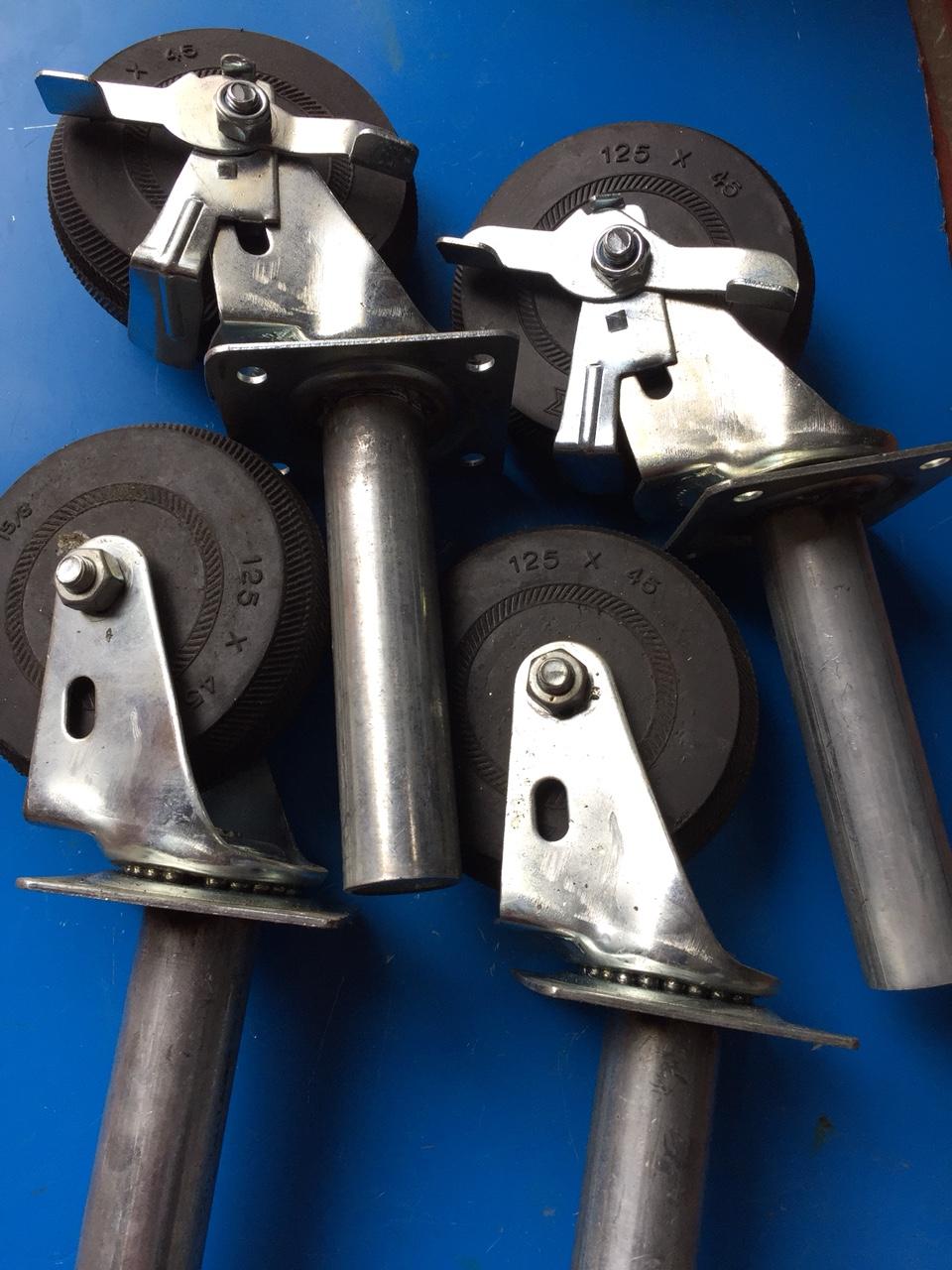 4 Bánh xe giáo đường kính 13cm, bánh xe giàn giáo chịu lực, bánh xe giàn giáo, bánh xe giàn giáo 2 khóa. 2 xoay