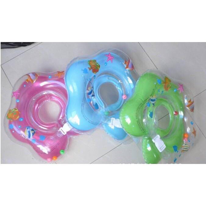 Phao bơi đỡ cổ cho bé yêu