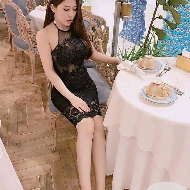 Đầm body cổ yếm ren lưới xịn 