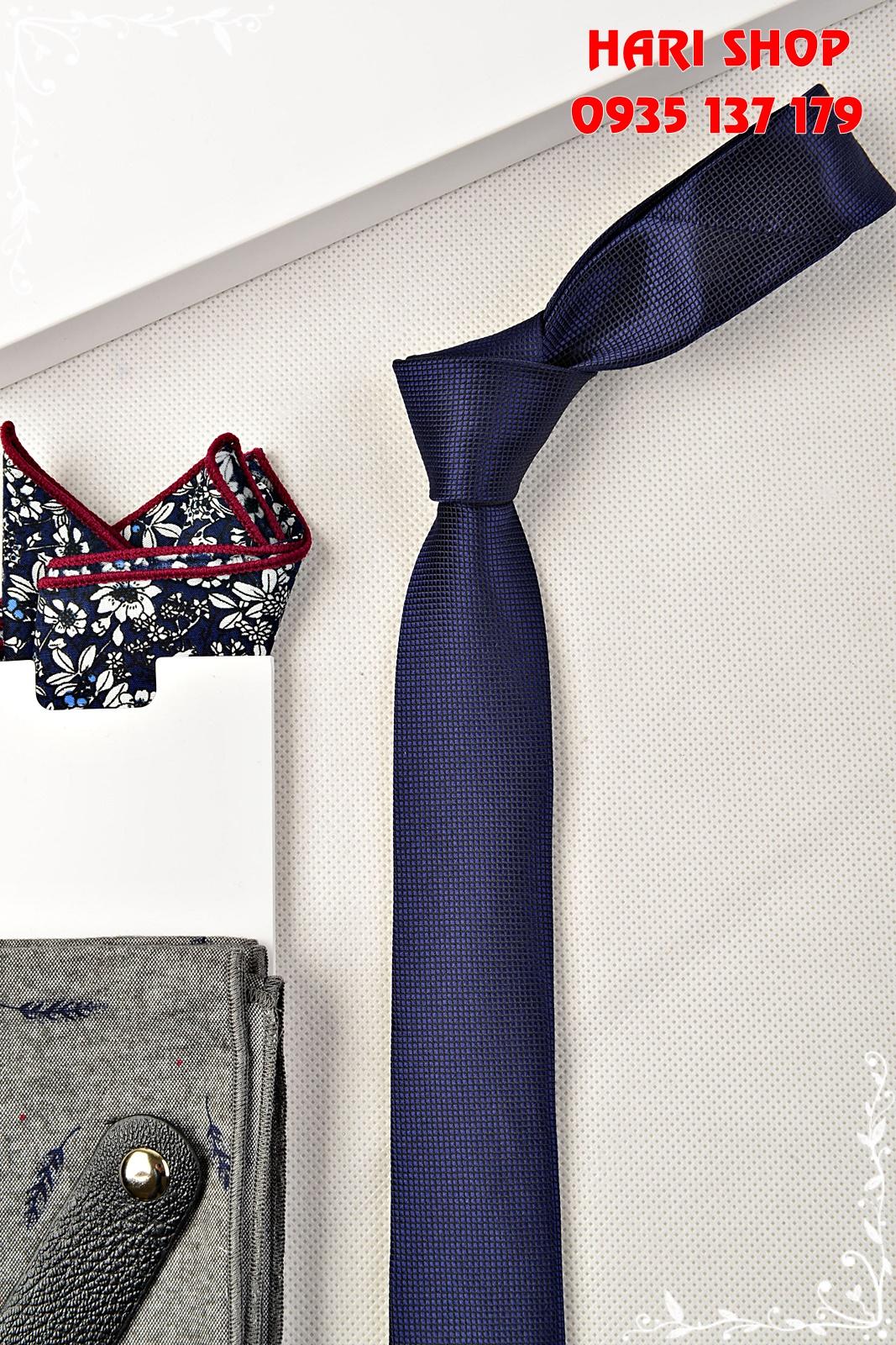 Cà vạt nam bản nhỏ 5cm - cavat tự thắt