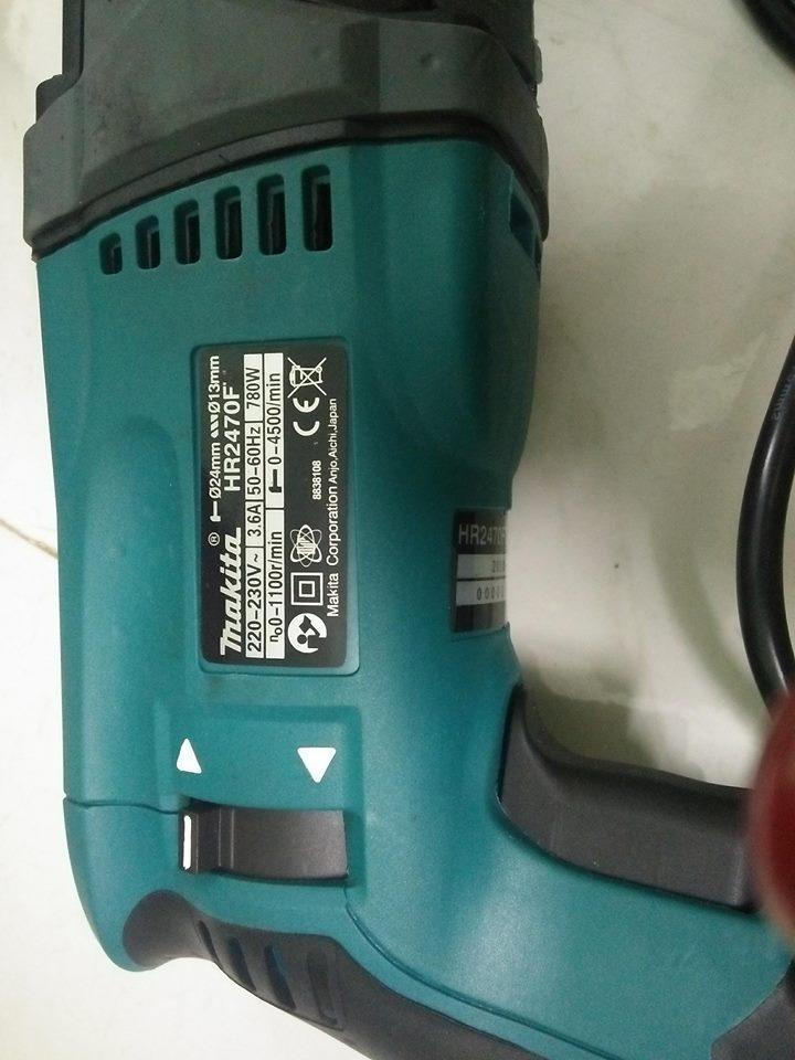 Máy khoan bê tông Makita HR2470F