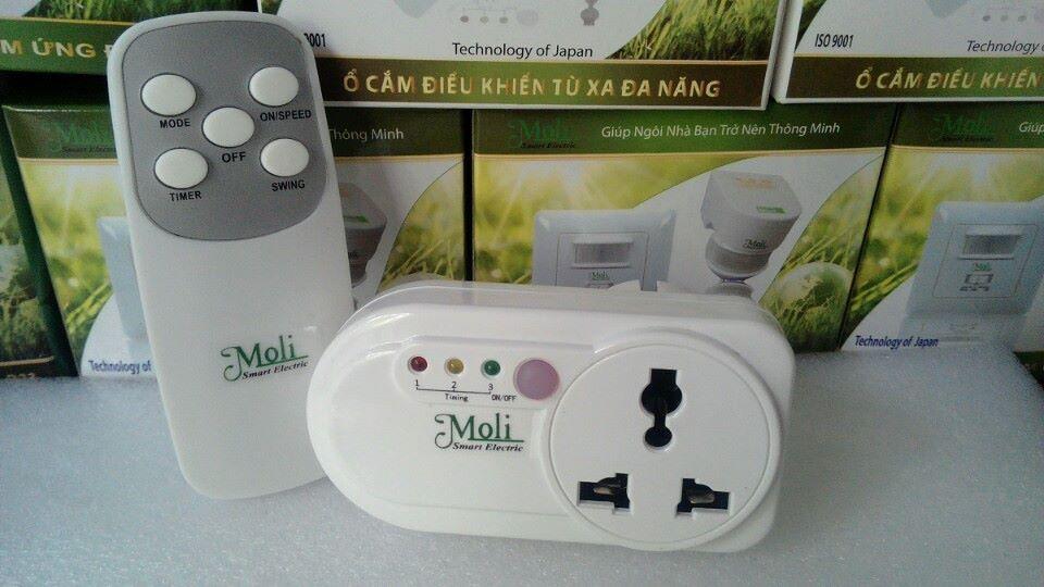 Ổ CẮM ĐIỀU KHIỂN QUẠT TỪ XA CÓ REMOTE (bằng sóng hồng ngoại)