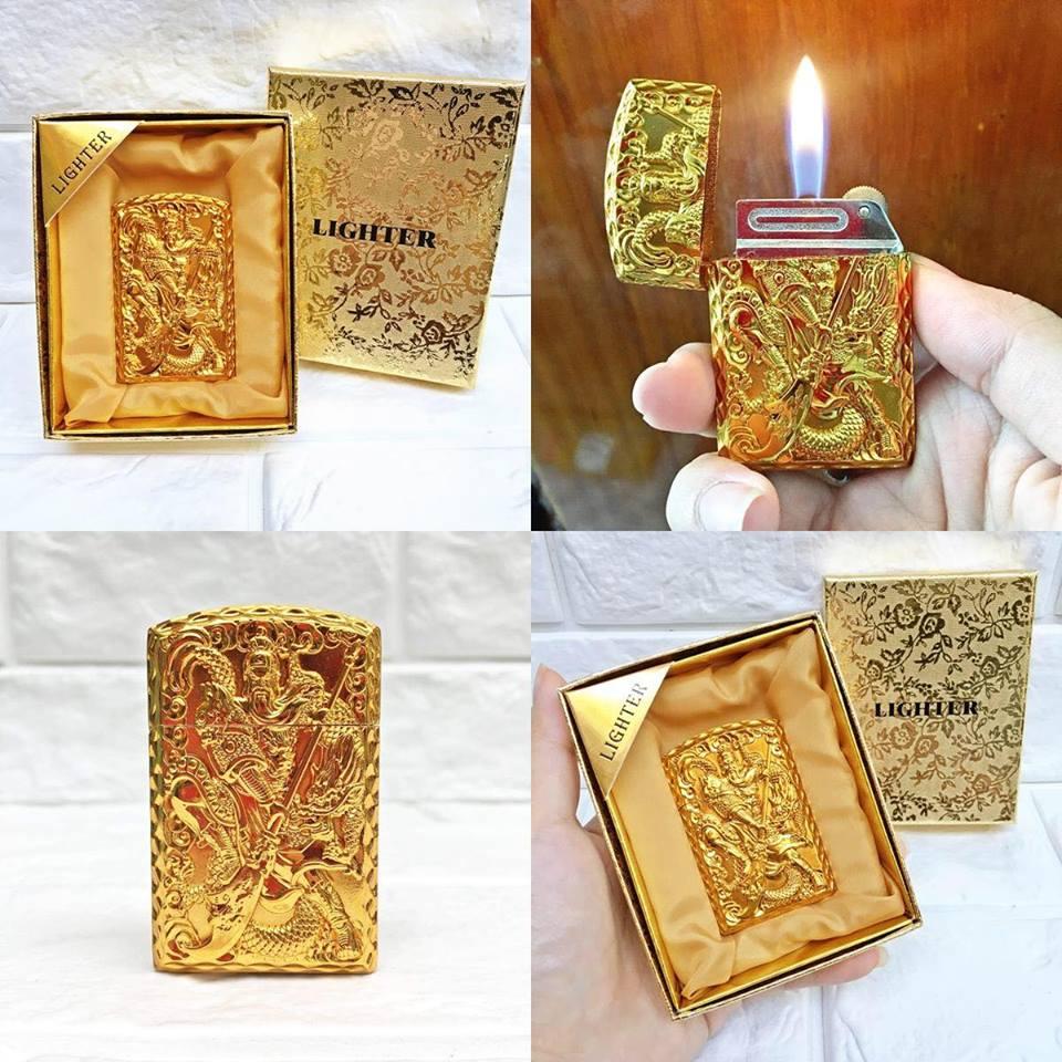 [Hot Hot] (Nguyên Hộp) ZIPPO, Bật Lửa, Hột Quẹt Hình Quang Công Vàng Rất Đẹp