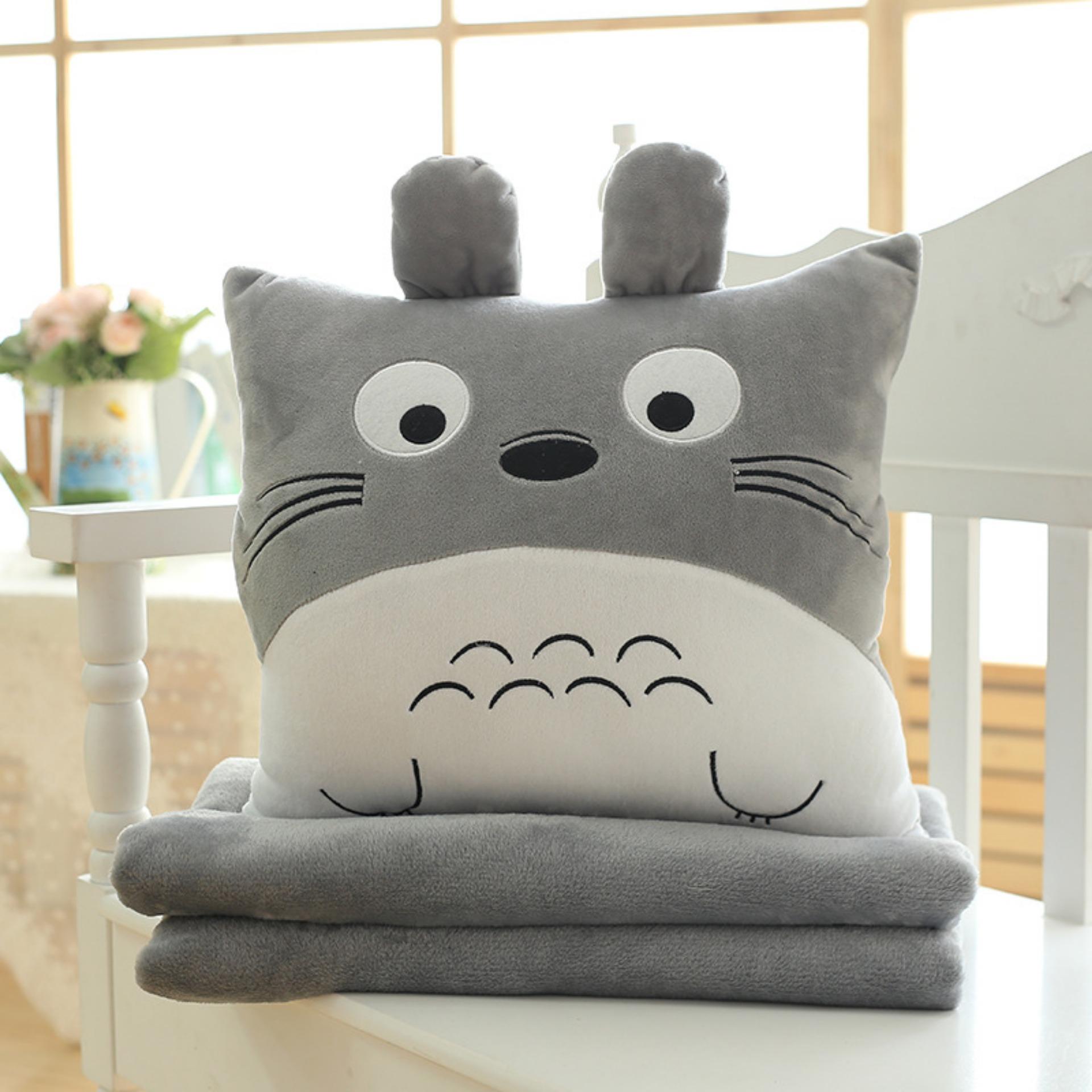 Chăn gối văn phòng 3in1 - Totoro vuông (Xám)