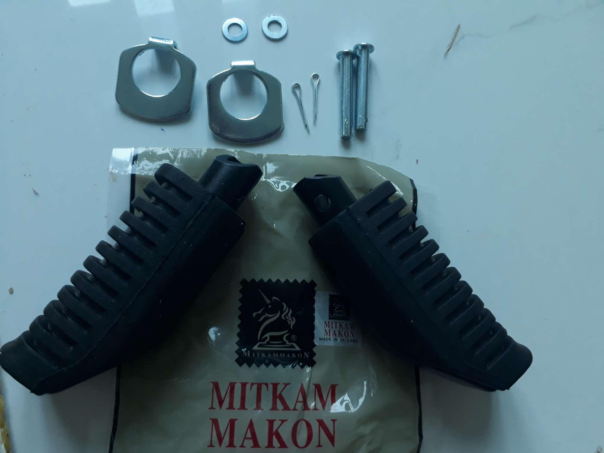 Gác Chân Sau Xe Dream Việt Và Wave makon