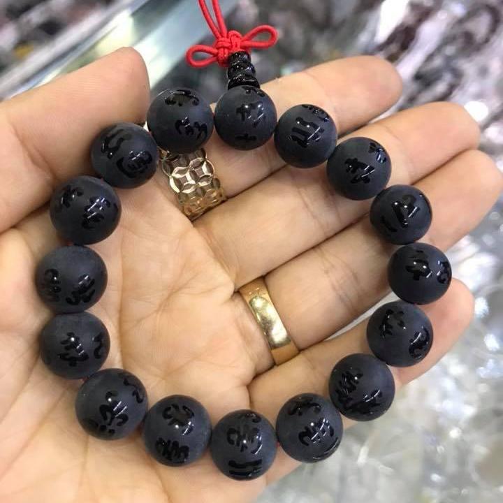 [HCM]VÒNG ĐÁ NHÁM ẤN ĐỘ KHẮC CHÚ Om Mani Padme Hum 12LY