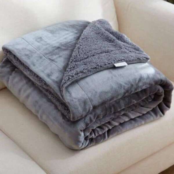 Chăn lông cừu Ultimate Sherpa Throw cao cấp - Kmart