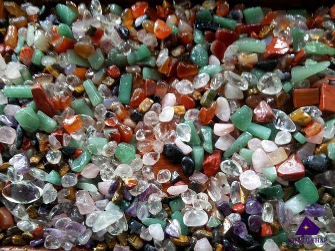 Đá thạch anh vụn 3 lạng nhiều màu ramdom