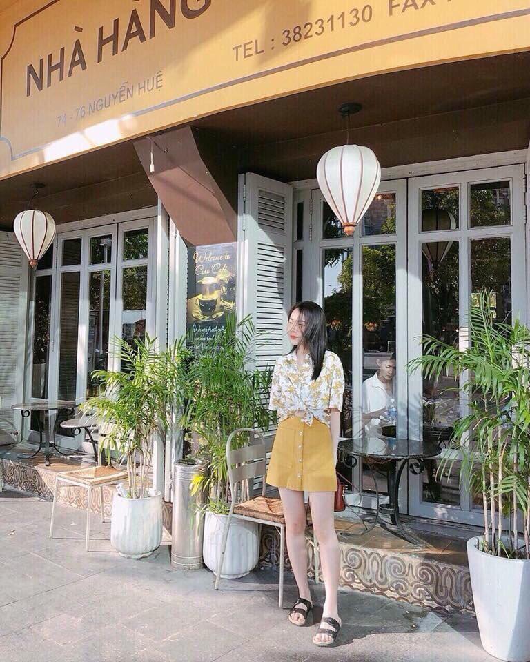 Set chân váy vàng mix sơmi họa tiết Summer