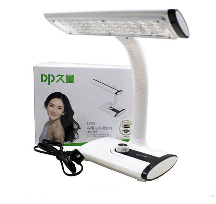 Đèn học sinh chống cận cao cấp DP Led-697