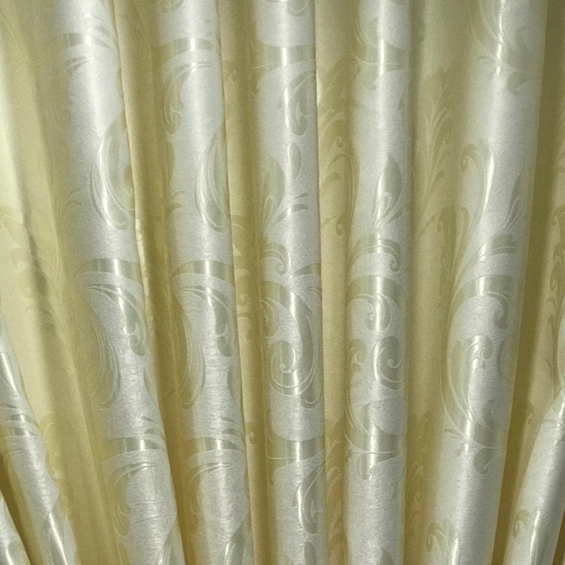 Rèm, màn cửa Ph curtains ( ngang 400 cao 270cm) KEM VÀNG + tặng dây vén màn