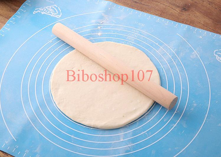 Tấm lót nhào bột silicon 40x50cm + Cán lăn gỗ 28cm