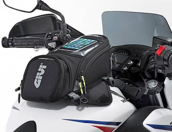 Túi hít bình xăng Givi mã số EA106B