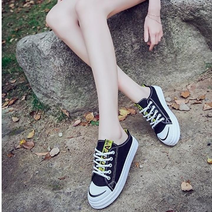 Giày Thể Thao Hở Gót C15