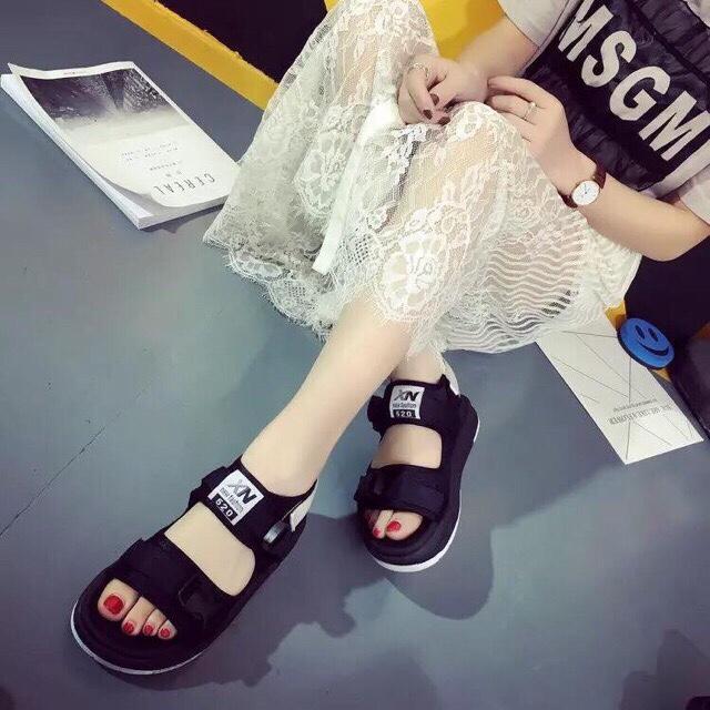 Dép sandal cặp (còn 1 đôi sale nhanh)