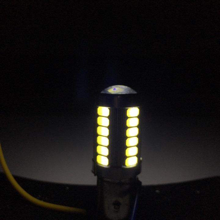 Đèn LED hậu xe máy - LED thấu kính ( màu vàng)