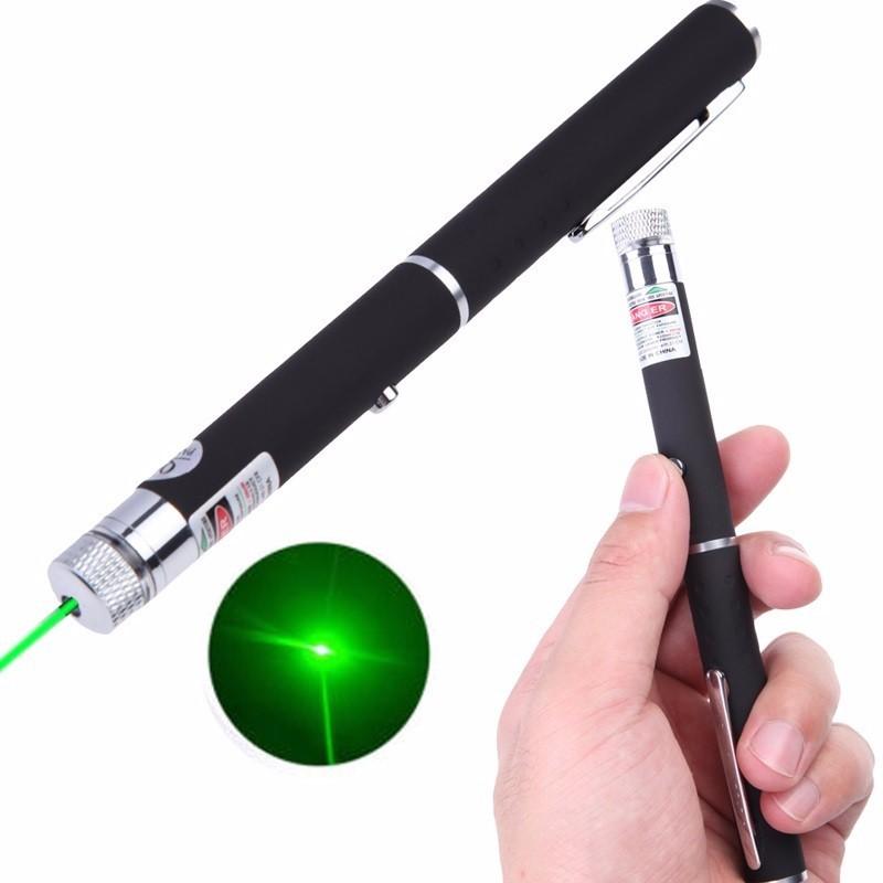Bút laser 303 Green point (Đen) + Tặng Cặp pin AAA