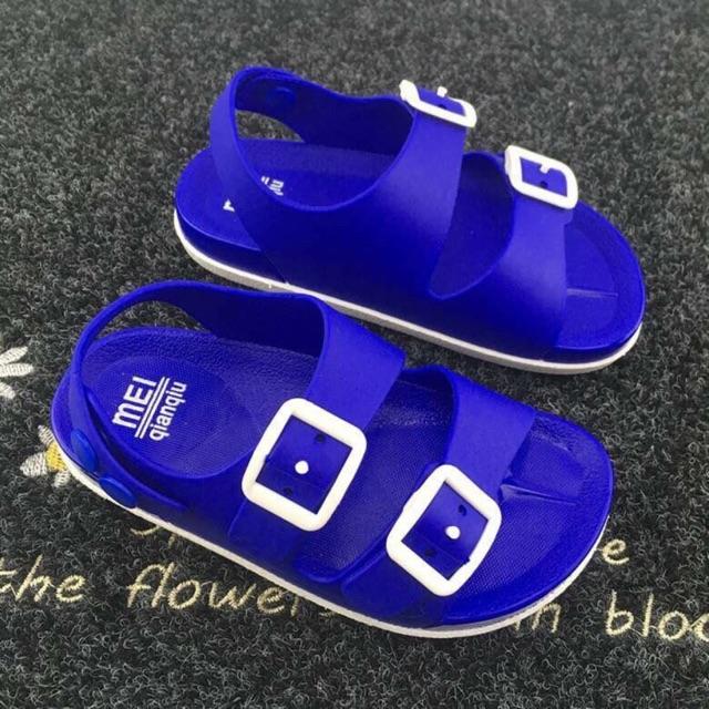 Sandal nhựa dẻo bé trai ( xanh cobal)