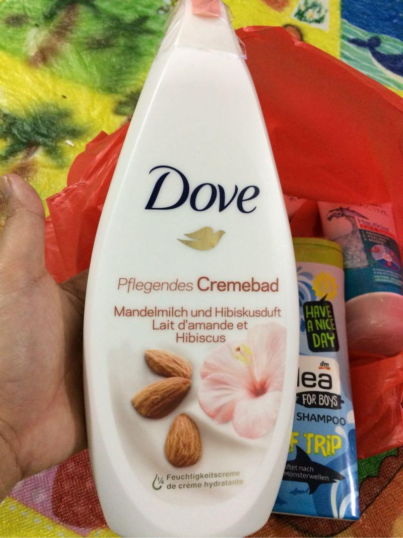 Sữa tắm Dove của Đức