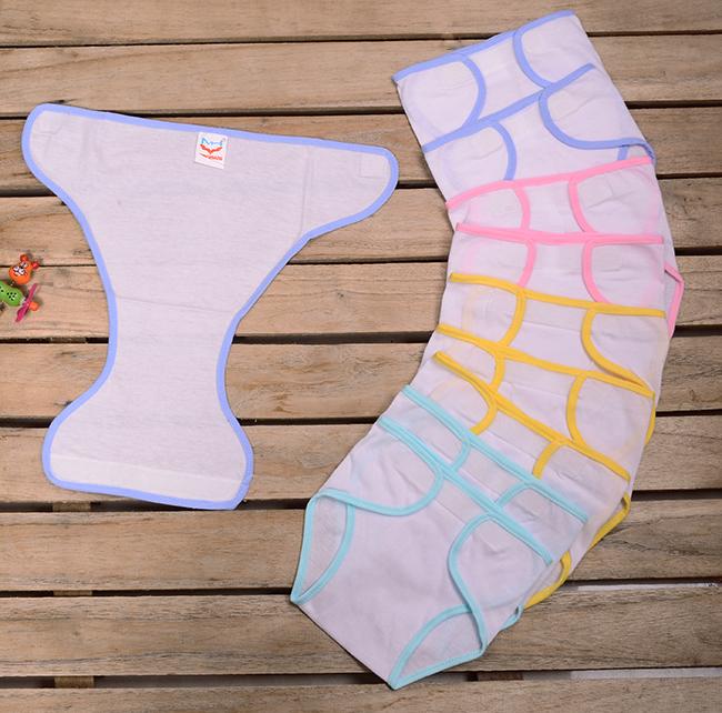 [HCM] Bộ 42 Món Đồ Dùng Dành Cho Bé Sơ Sinh Cao Cấp ( 5 áo Nút giữa trắng dài tay + 5 khăn + 10 tã dán + 10 cặp bao tay + 10 cặp bao chân + 2 nón)