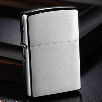 Bật Lửa Zippo Brushed Chrome Bạc Xước Vân Ngang