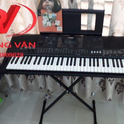 Chân đỡ đàn organ đơn