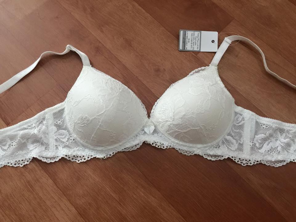 [HCM]Áo Ngực Lovely Mỏng Ren Không Gọng Den
