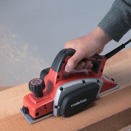 Máy bào gỗ Maktec MT190