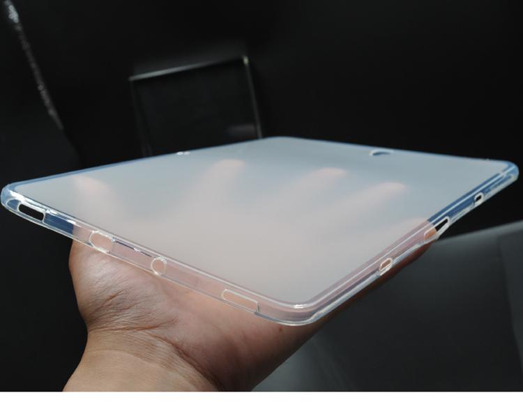 Ốp lưng silicon cho Samsung Galaxy Tab S3 (T820) - Trong suốt