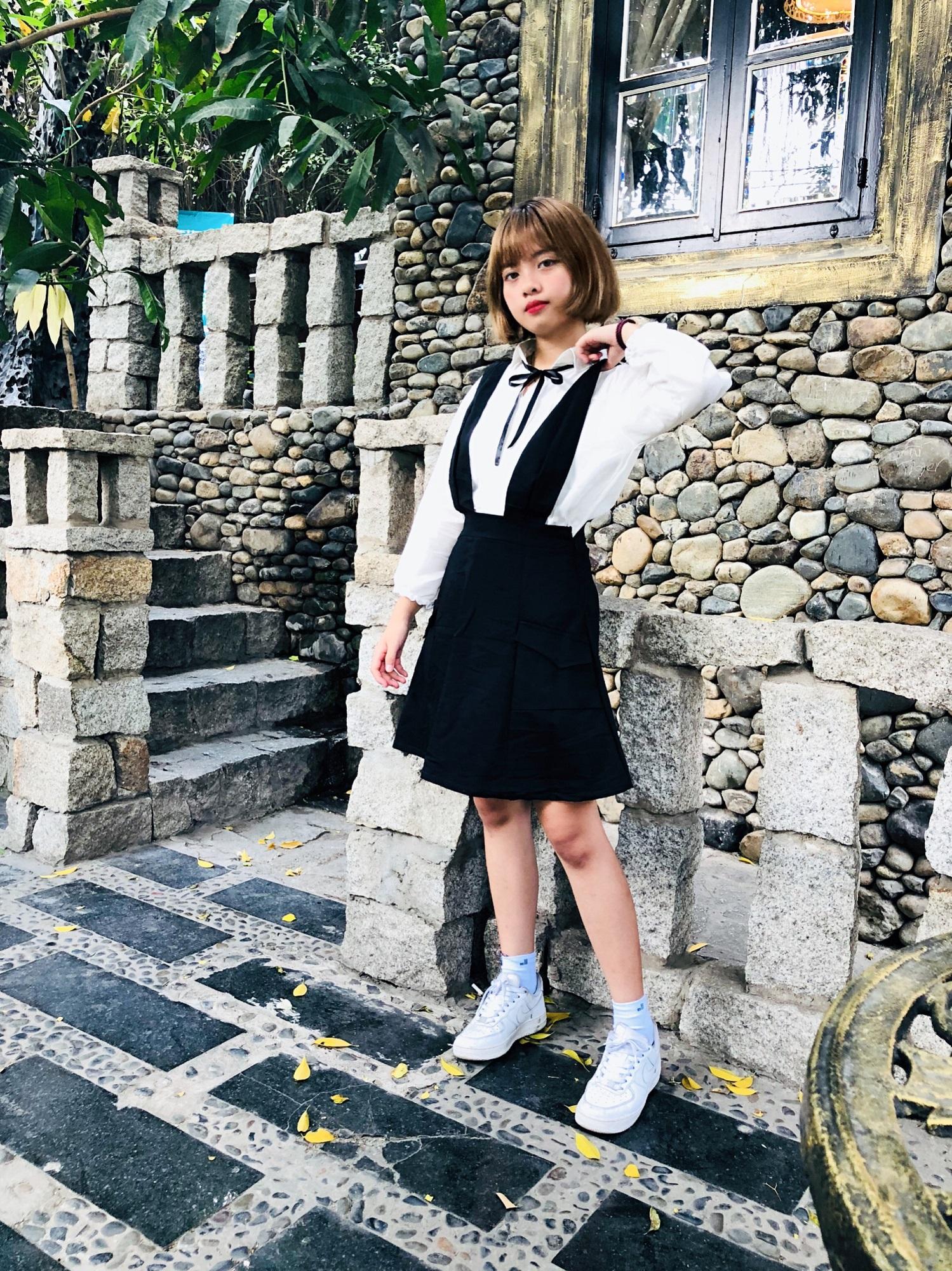 HÌNH THẬT - SET YẾM KÈM ÁO SƠ MI CÔNG SỞ