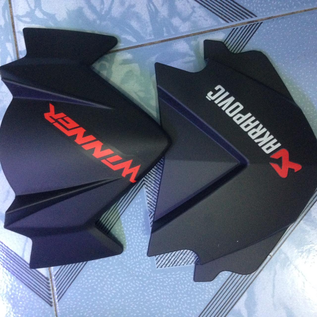 Ốp đầu đèn xe Winner 150 V1