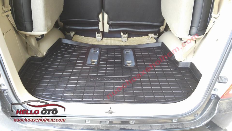[Hỗ trợ lắp đặt khách Hà Nội] Lót cốp nhựa xe innova ( Dùng chung các đời )