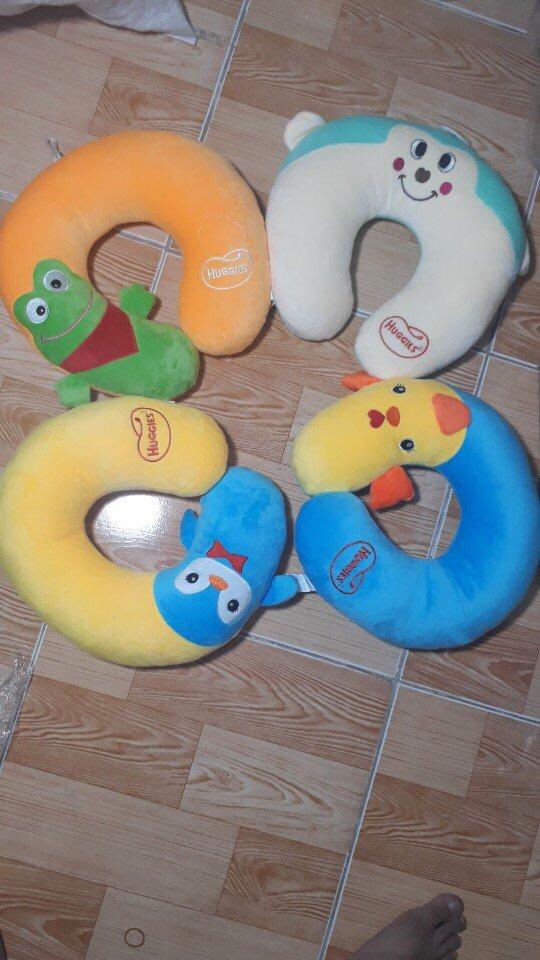 [HCM]Gối kê cổ Huggies