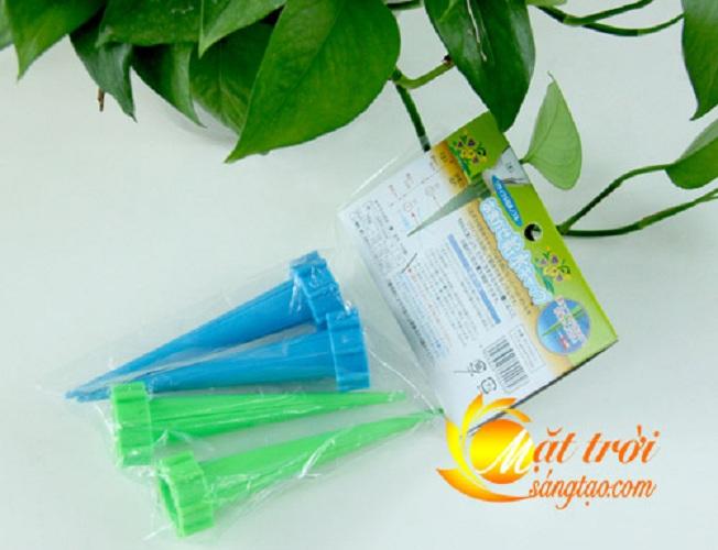 Vòi tưới cây tự động