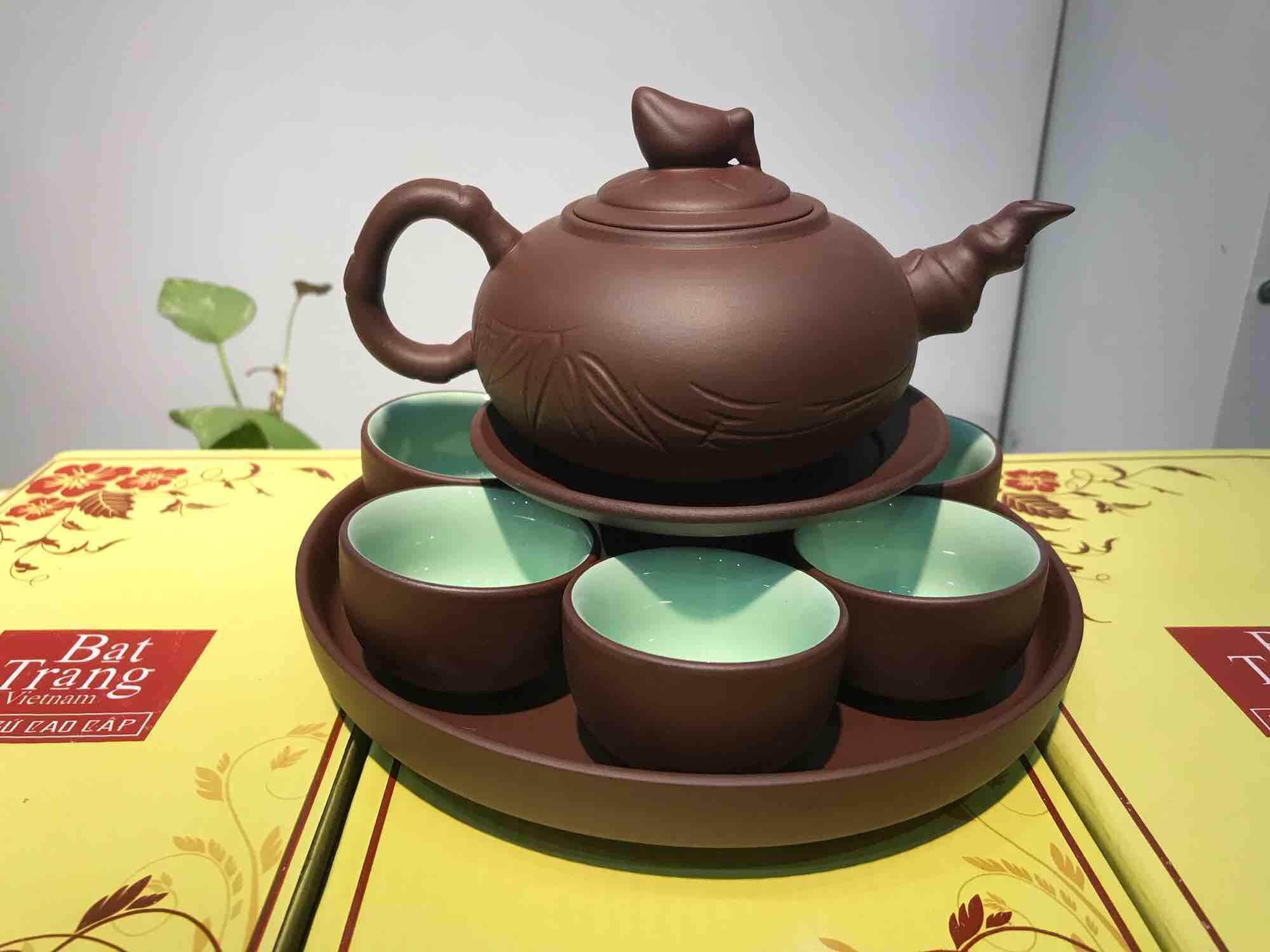 Bộ ấm chén Bát Tràng  tử sa ( khay )