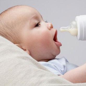 BÌNH SỮA CỔ NHỎ 250ML ( MEDELA )