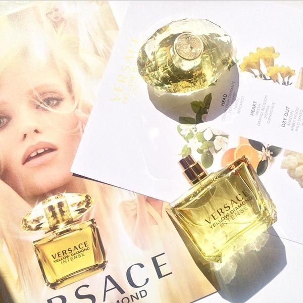 Nước Hoa Versace Yellow Diamond Eau De Toilette 5ml
