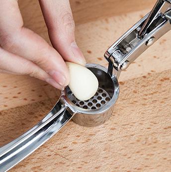 Dụng Cụ Ép Tỏi Đa Năng