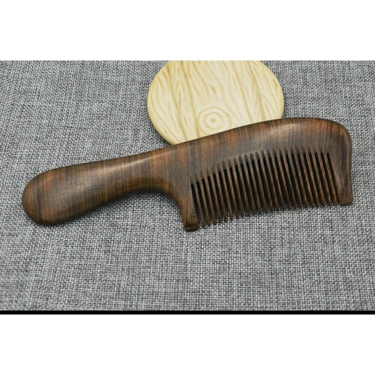 Lược gỗ đàn hương đen Mã 1902